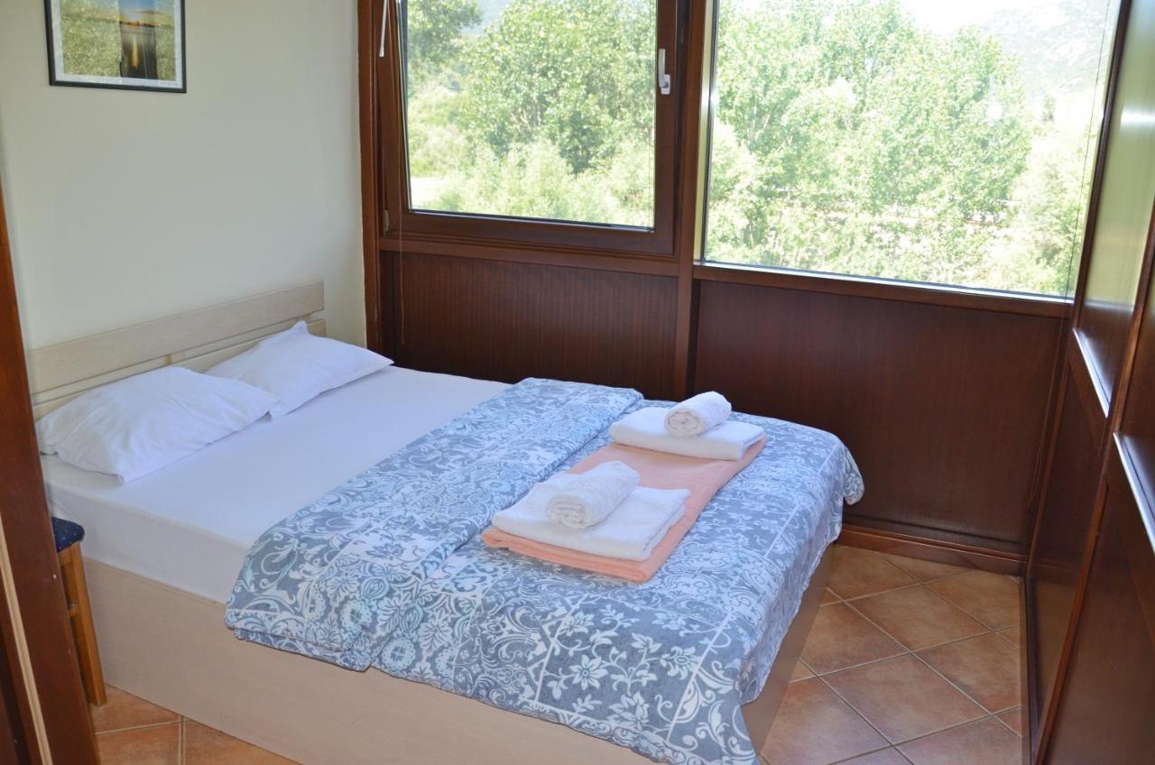 וירפזאר Hotel Pelikan מראה חיצוני תמונה