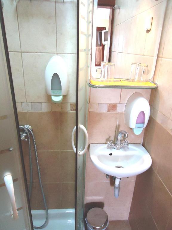 וירפזאר Hotel Pelikan חדר תמונה