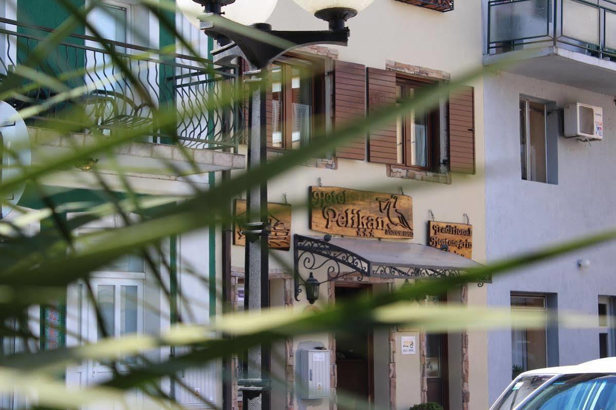 וירפזאר Hotel Pelikan מראה חיצוני תמונה